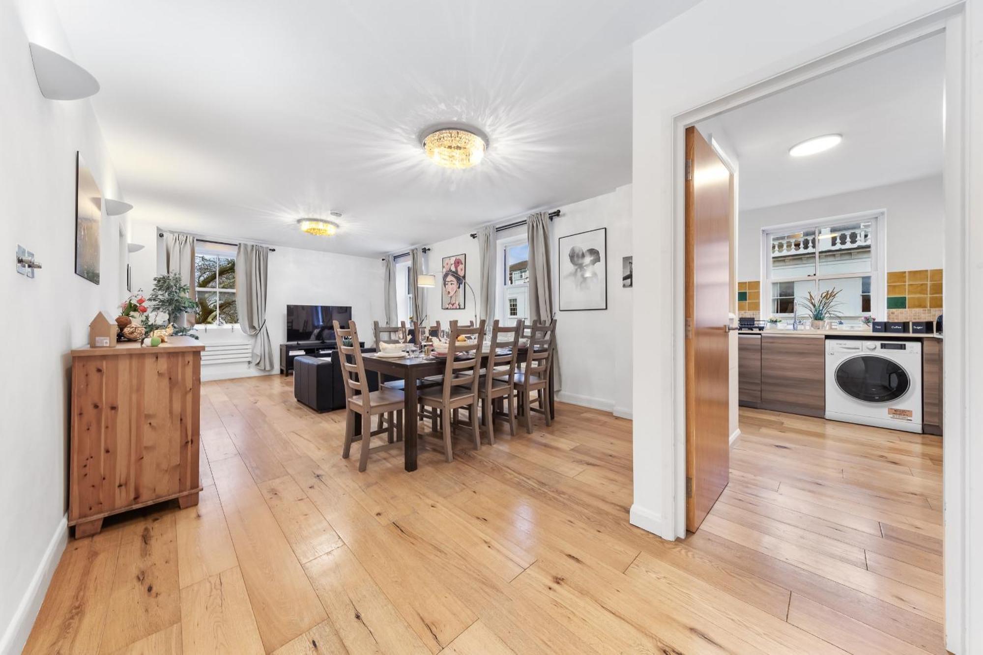 Apartament Charming By Hyde Park