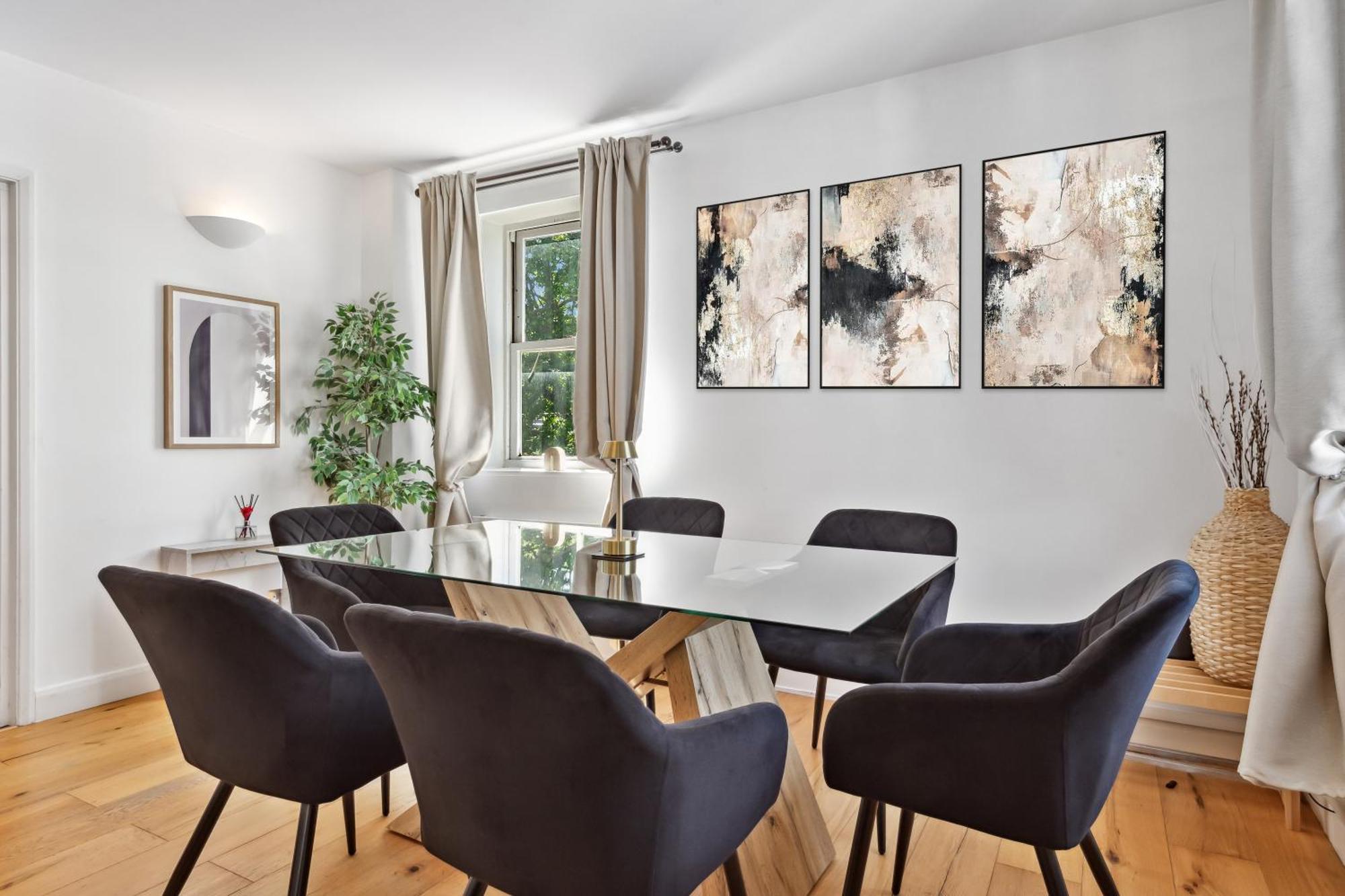 Apartament Charming By Hyde Park